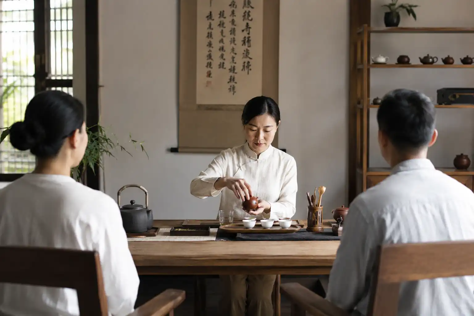 君子之仪:中国茶艺中的基本礼法与修养