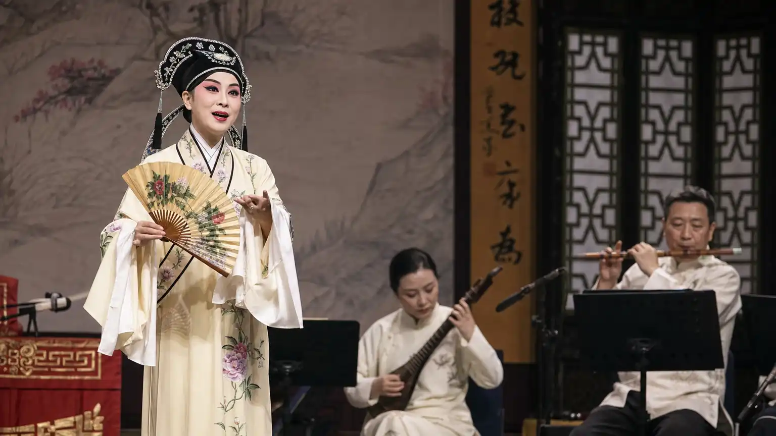 《长生殿》的戏曲之美:历史故事如何化为舞台