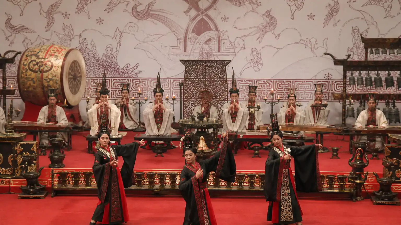 东皇太一铺陈祭天神乐缥缈意境